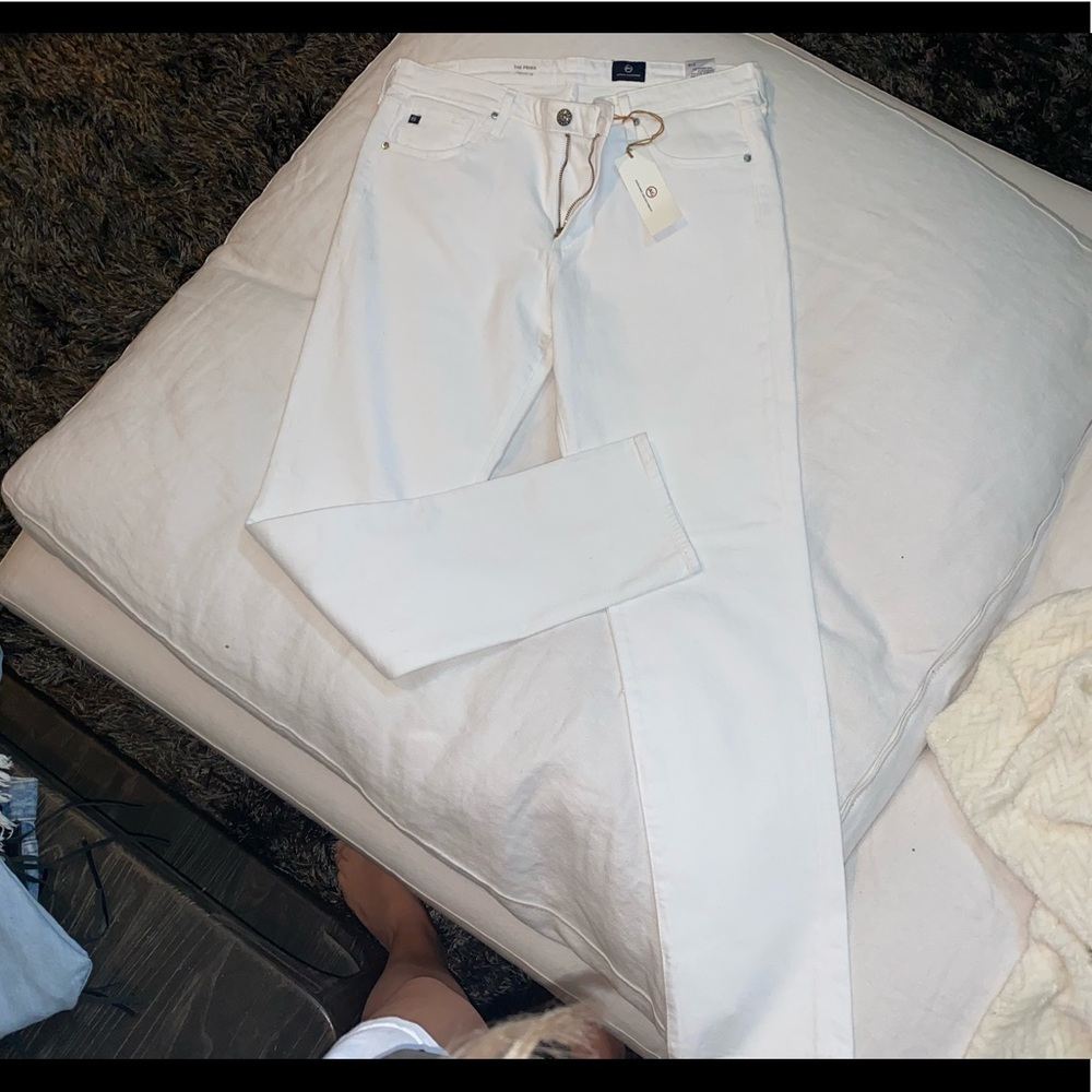 AG White Prima Cigarette Leg - New without tags